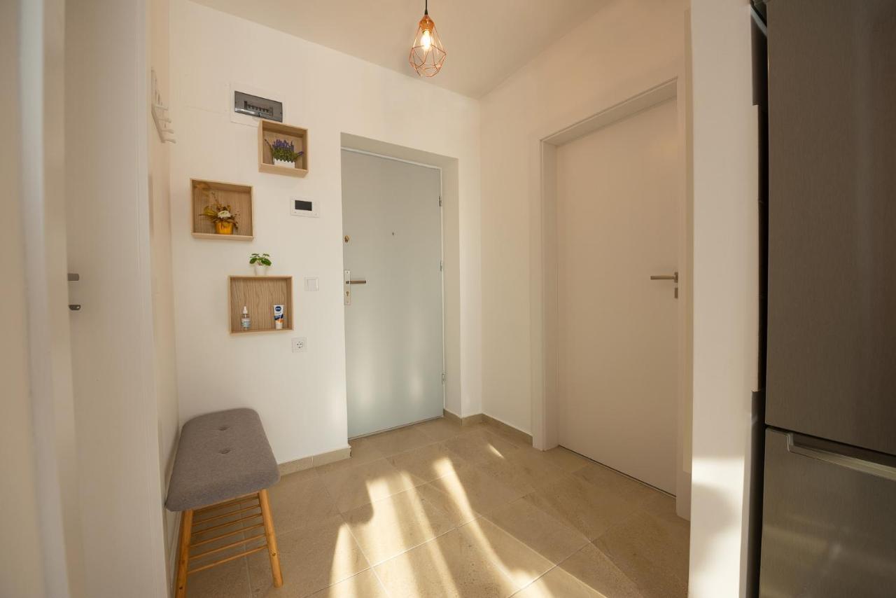 Art Apartment Târgu-Mureş Buitenkant foto