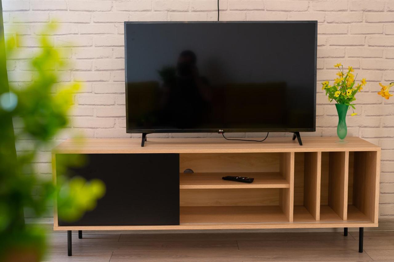Art Apartment Târgu-Mureş Buitenkant foto