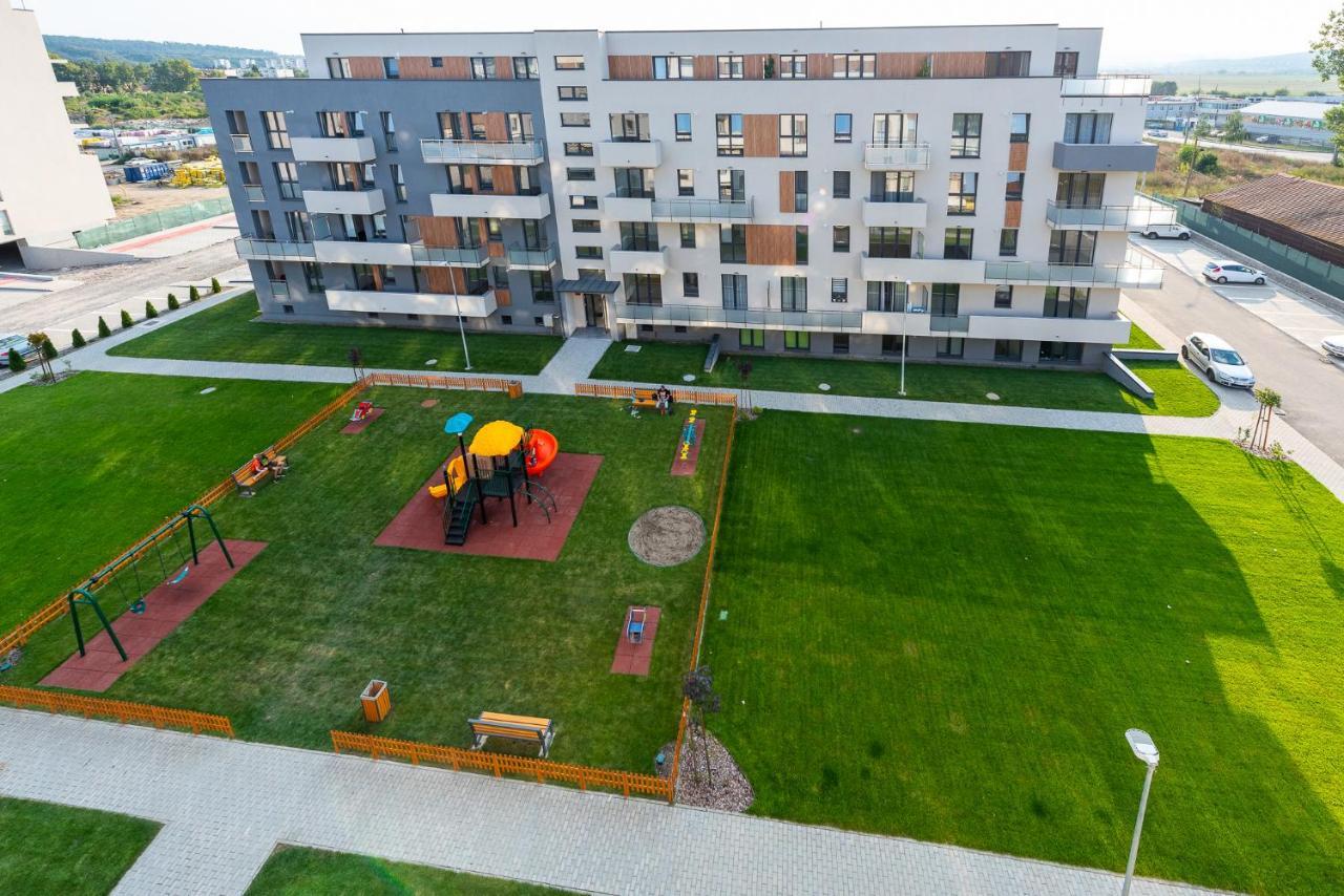 Art Apartment Târgu-Mureş Buitenkant foto